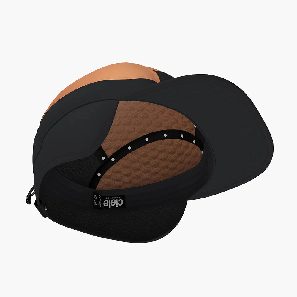 Ciele FLTCap WND Black Canyon S/M 56.5cm: L'icône ultime pour l'aventure Ultra. Prêt à défier le vent et l'horizon